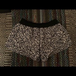 lululemon shorts!!!!